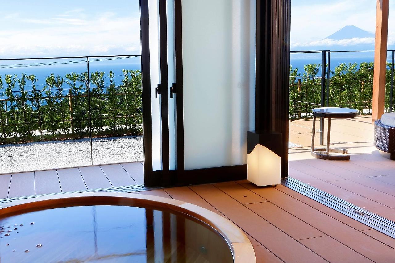 Futaritowani En Hotel Izu  Buitenkant foto